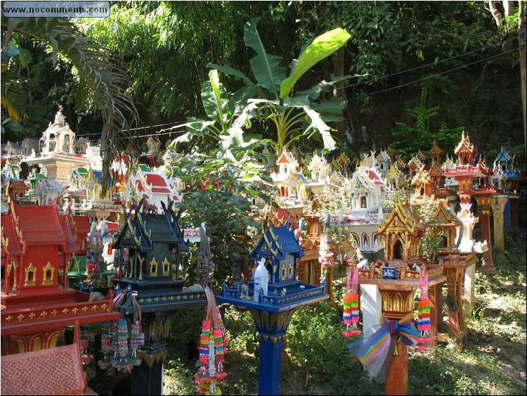 Spirit Houses, Lamphoon.jpg