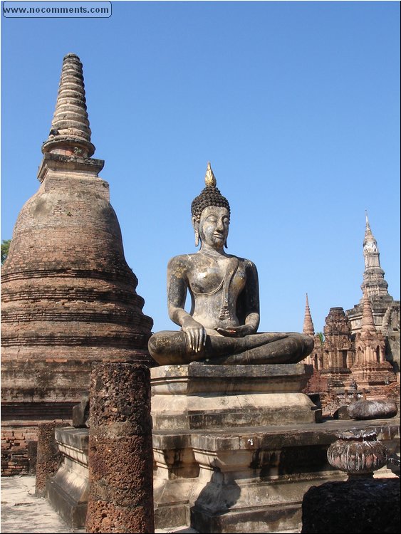 Sukhothai ruins - 3.JPG