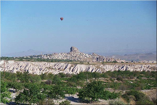 Cappadokia3_0A.JPG