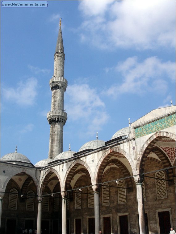 Blue Mosque yard.JPG