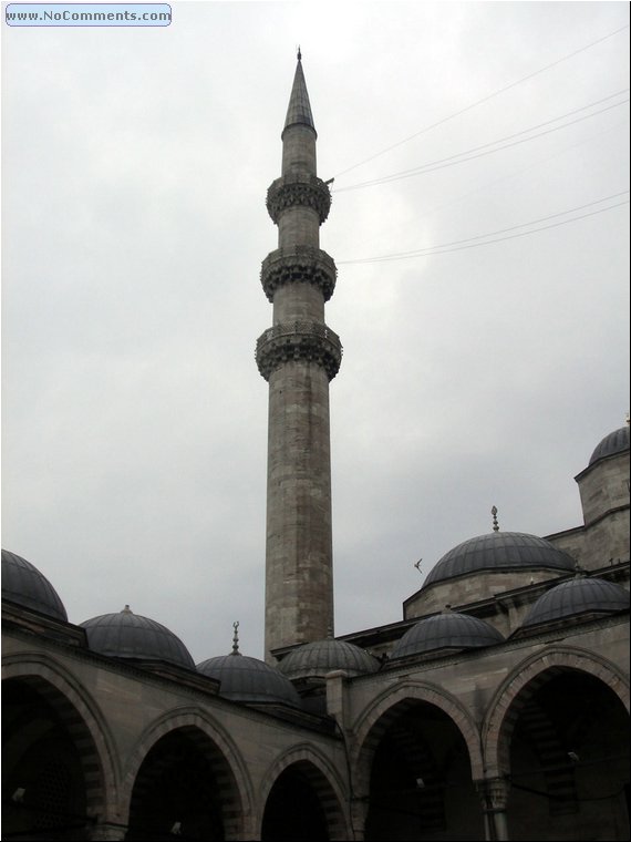 Suleymaniye Mosque minaret 1.JPG