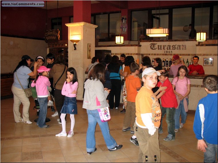 Turasan Winery visited by...children.jpg