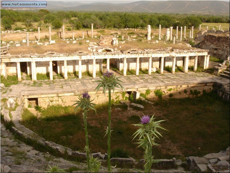 Aphrodisias theater 1.JPG