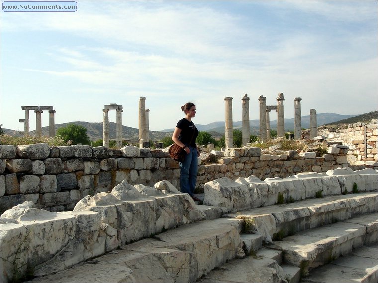 Aphrodisias theater.JPG