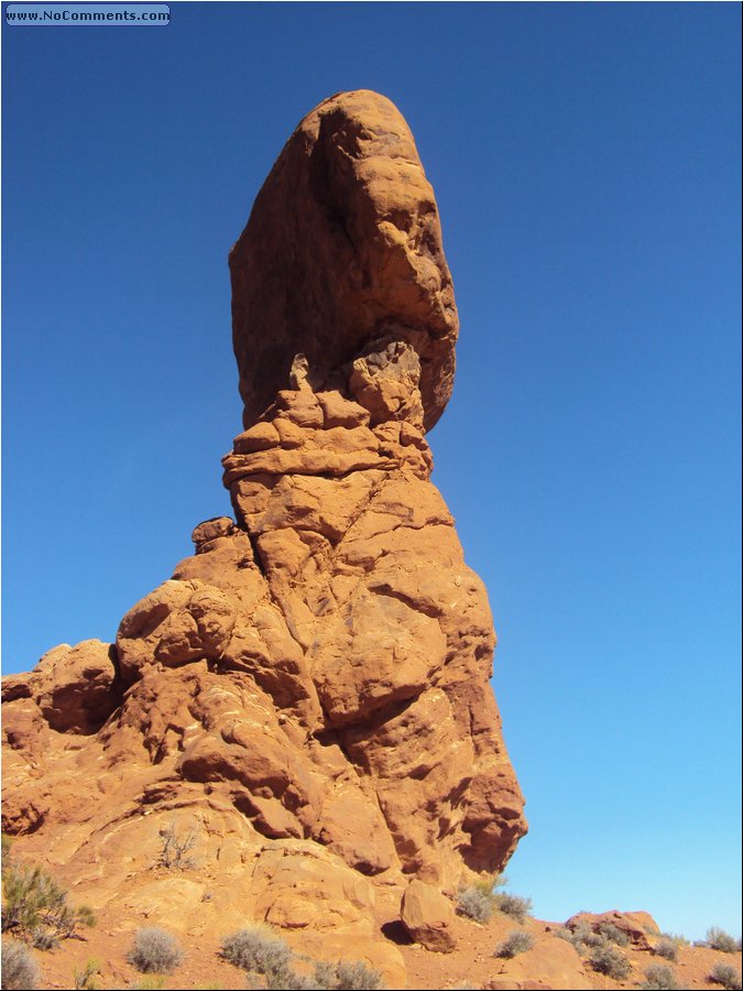 Balancing rock 04.JPG