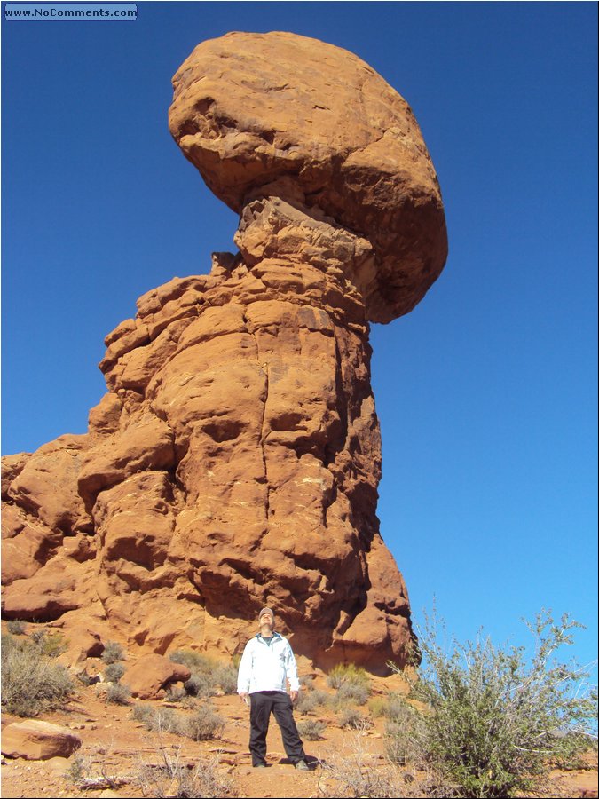 Balancing rock 05.JPG