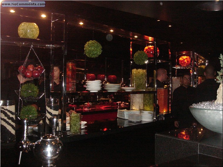 L'Atelier Joel Robuchon .jpg