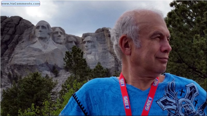 Mount_Rushmore_08.jpg