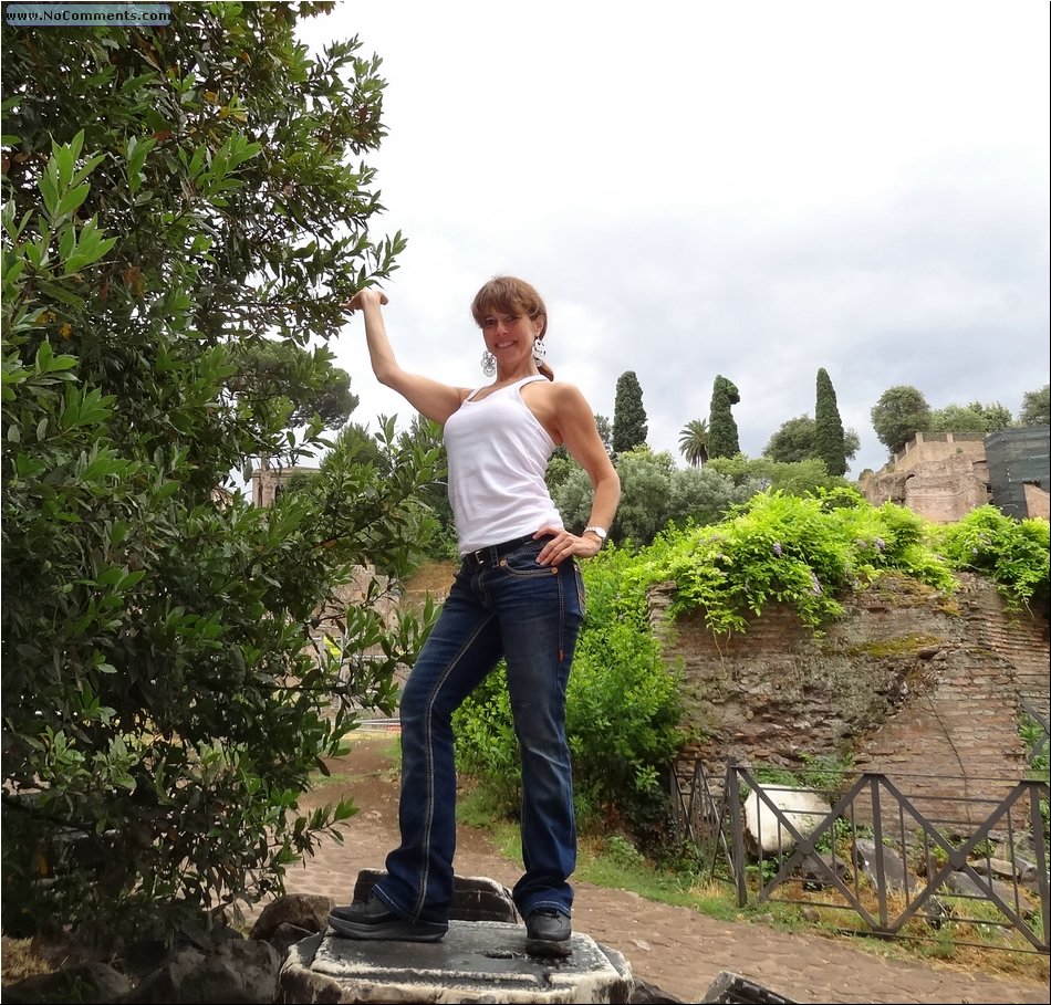 Roman Forum 00.JPG