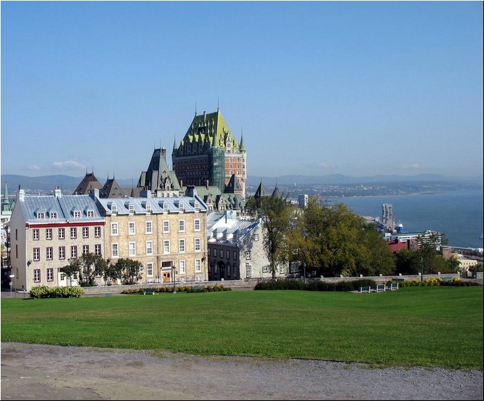 Fairmont Le Chateau Frontenac.jpg