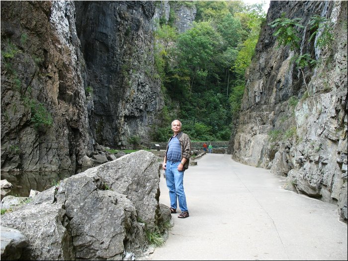 Natural Bridge 4.jpg